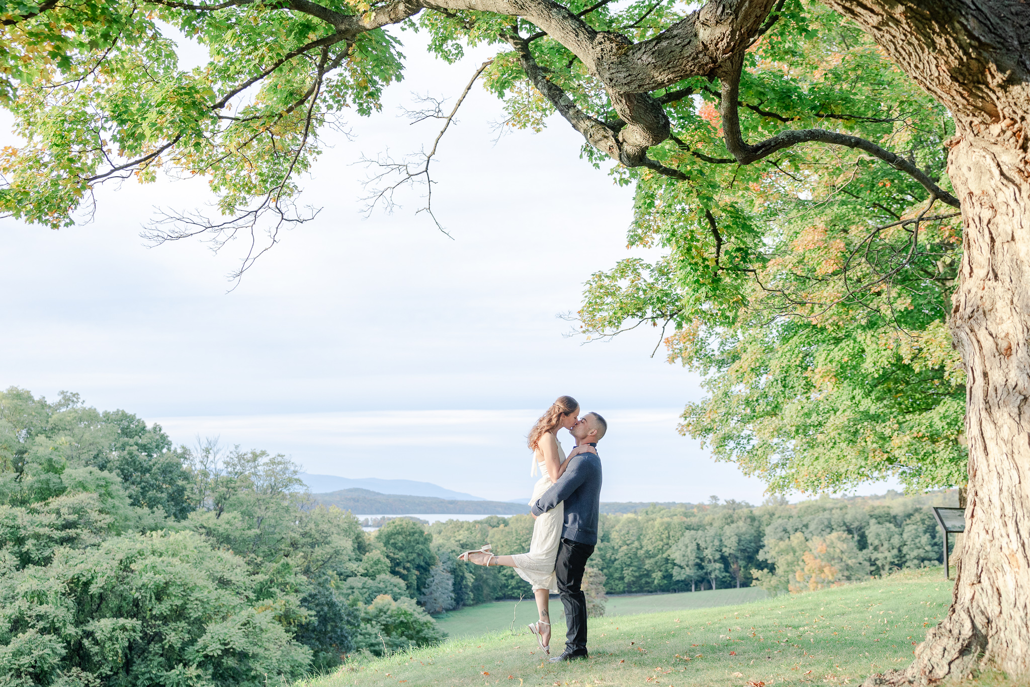 engagement photos overlooking Hudson Valley NY